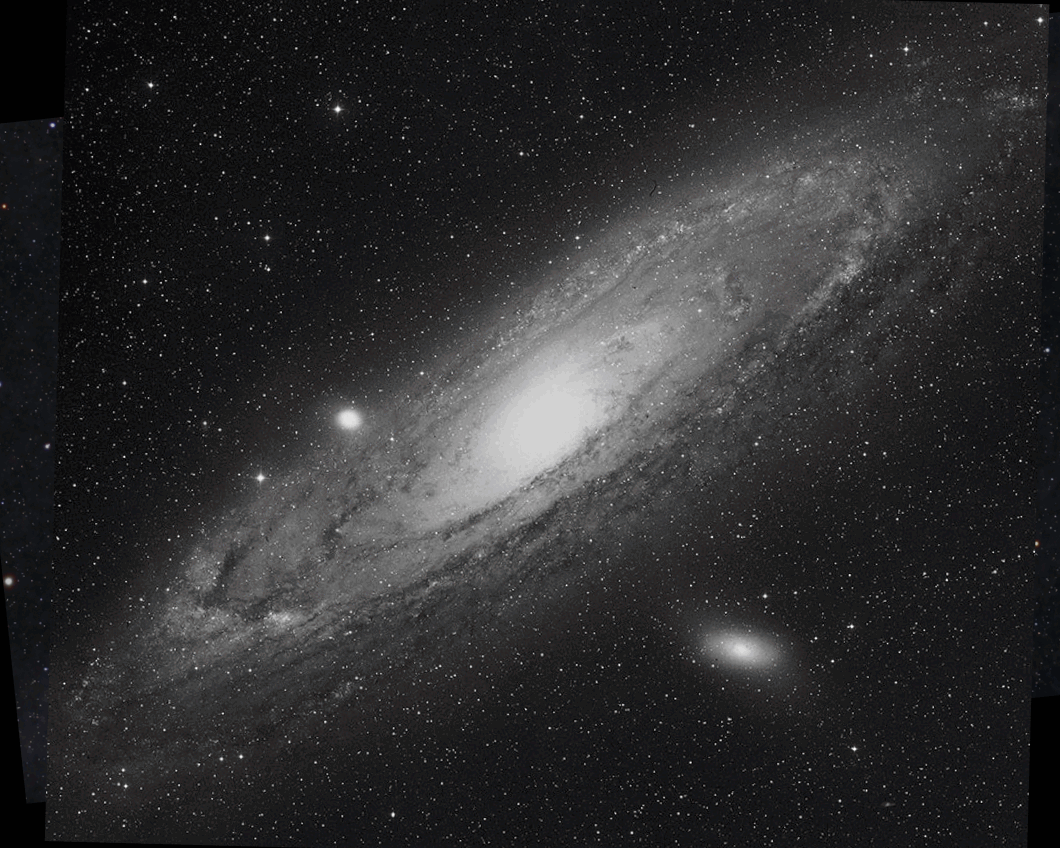 blinking GIF comparing shots of M31 from the Palomar Survey (POSS) and a modern Seestar.